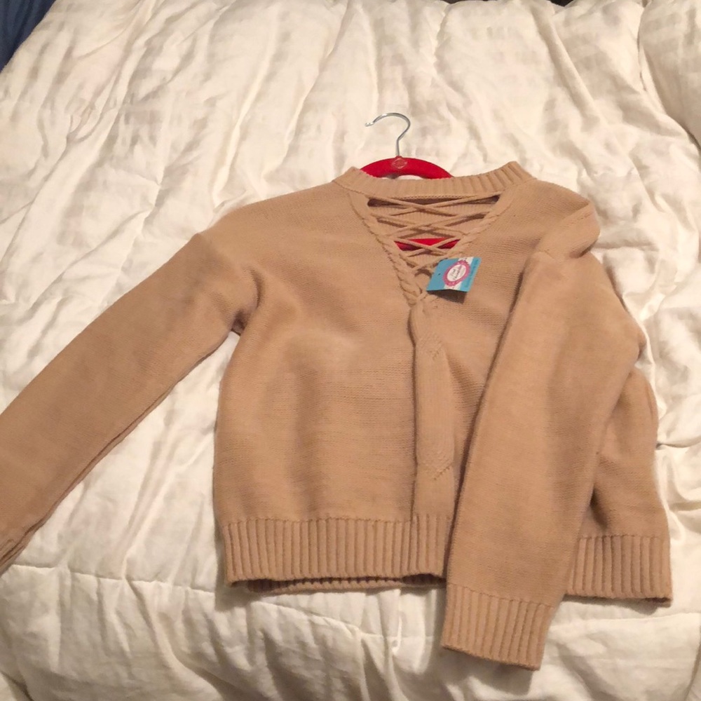 Tan knit sweater/ never worn